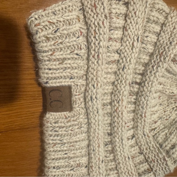 C.C Cream Knit Beanie - Picture 2 of 5